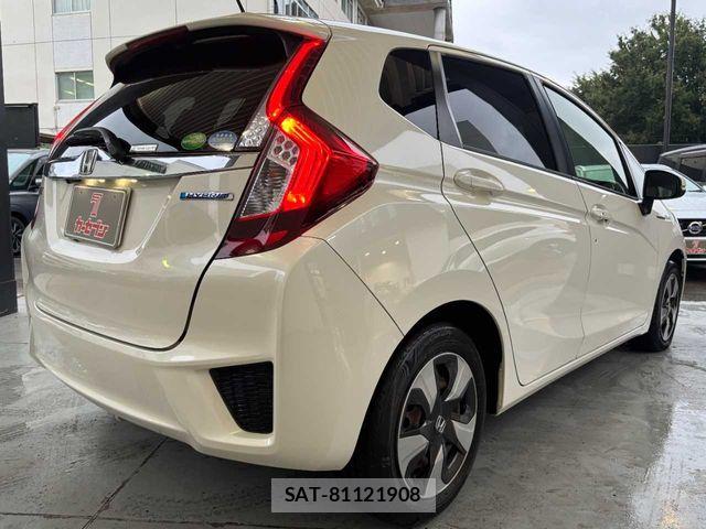 Honda FIT HYBRID 2017-01 8780268-26