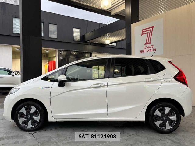 Honda FIT HYBRID 2017-01 8780268-29