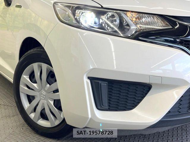 Honda FIT HYBRID 2017-05 8780264-11