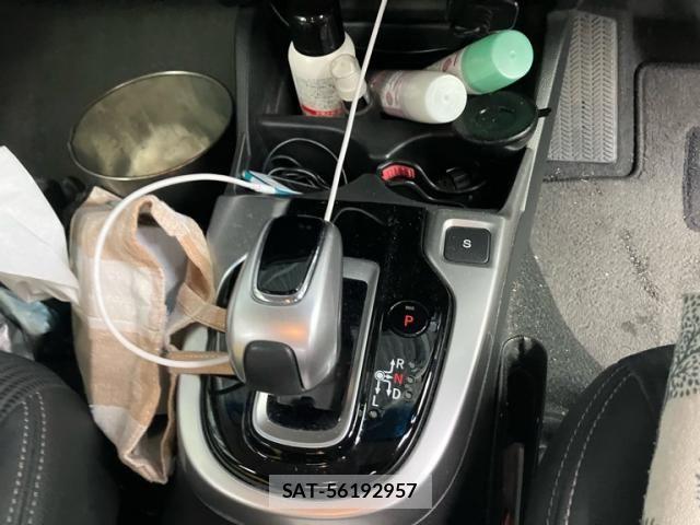 Honda FIT HYBRID 2017-09 8780266-10