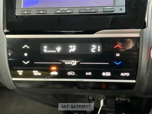 Honda FIT HYBRID 2017-09 8780266-15