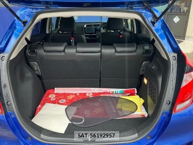 Honda FIT HYBRID 2017-09 8780266-6