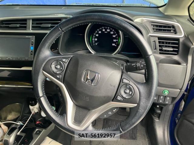 Honda FIT HYBRID 2017-09 8780266-8