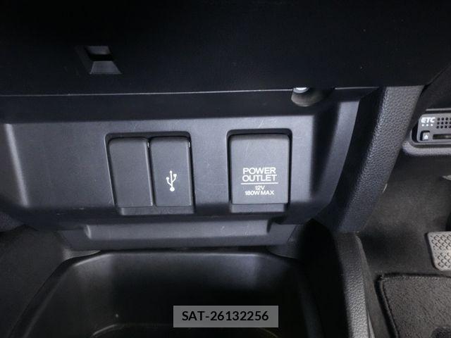 Honda FIT HYBRID 2017-12 8795963-15