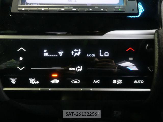 Honda FIT HYBRID 2017-12 8795963-17