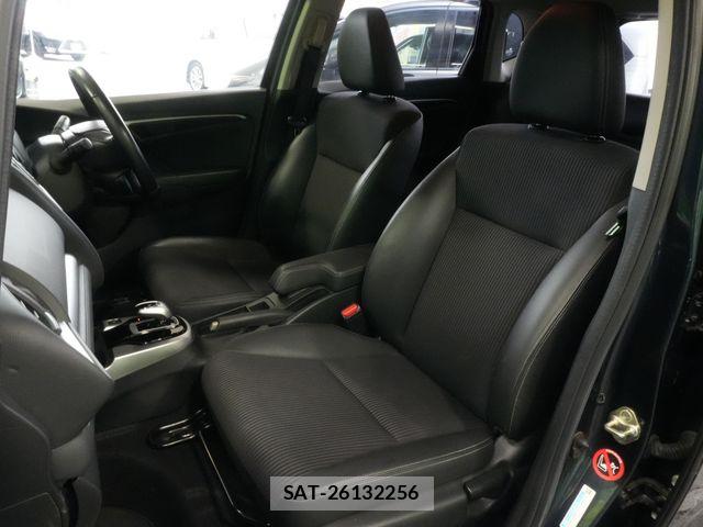 Honda FIT HYBRID 2017-12 8795963-24