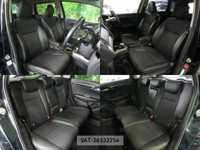 Honda FIT HYBRID 2017-12 8795963-2