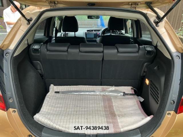 Honda FIT HYBRID 2014-04 8795966-11