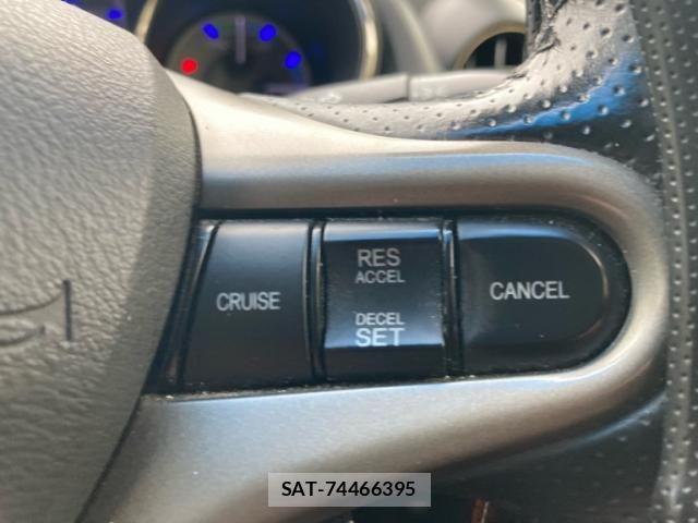 Honda FIT HYBRID 2013-04 8795968-16