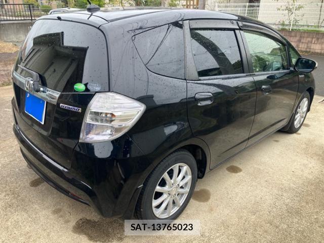 Honda FIT HYBRID 2012-09 8795972-3