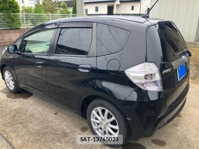 Honda FIT HYBRID 2012-09 8795972-4
