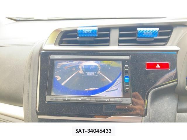 Honda FIT HYBRID 2016-01 8829071-23