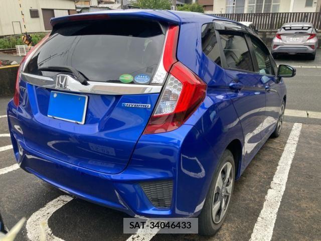 Honda FIT HYBRID 2016-01 8829071-3