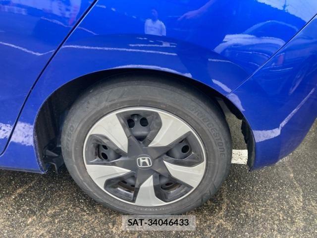 Honda FIT HYBRID 2016-01 8829071-6