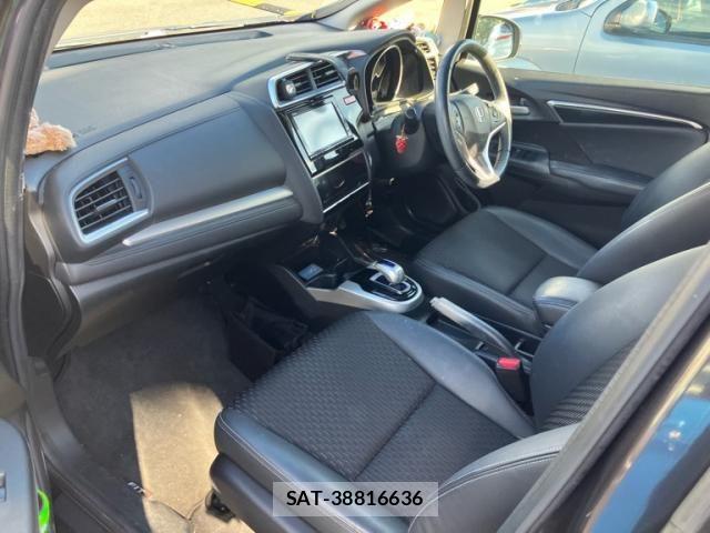 Honda FIT HYBRID 2015-10 8829059-9