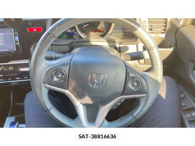 Honda FIT HYBRID 2015-10 8829059-13