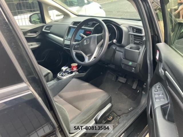 Honda FIT HYBRID 2013-09 8829076-11
