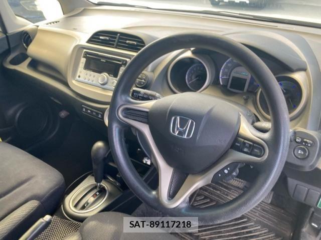 Honda FIT HYBRID 2011-07 8829074-10