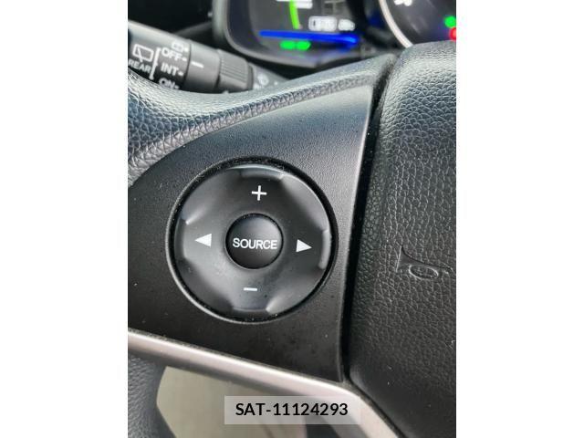 Honda FIT HYBRID 2015-02 8829072-16