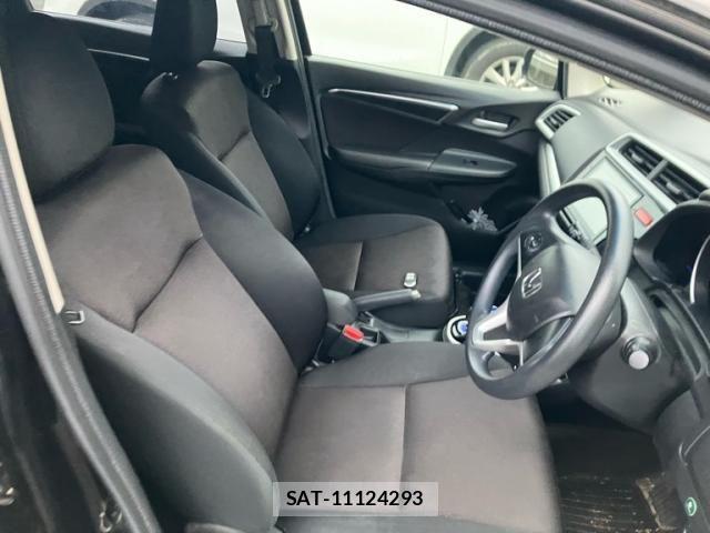 Honda FIT HYBRID 2015-02 8829072-6