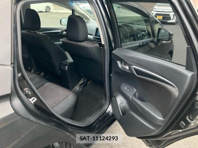 Honda FIT HYBRID 2015-02 8829072-7