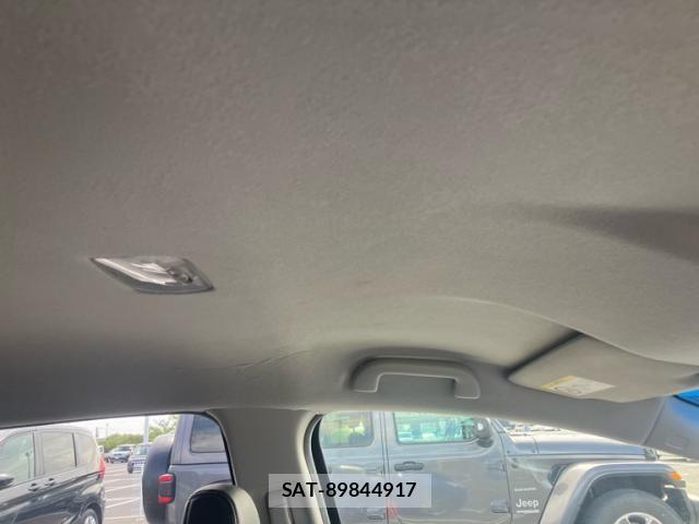 Honda FIT HYBRID 2013-09 8829064-16