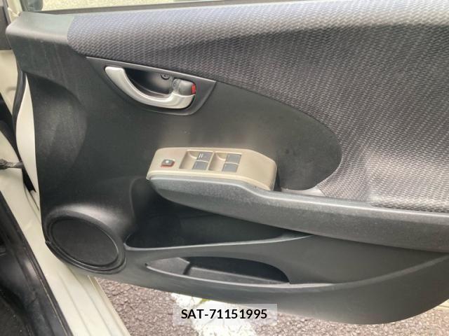 Honda FIT HYBRID 2011-03 8829073-11
