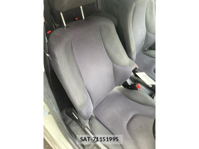 Honda FIT HYBRID 2011-03 8829073-12