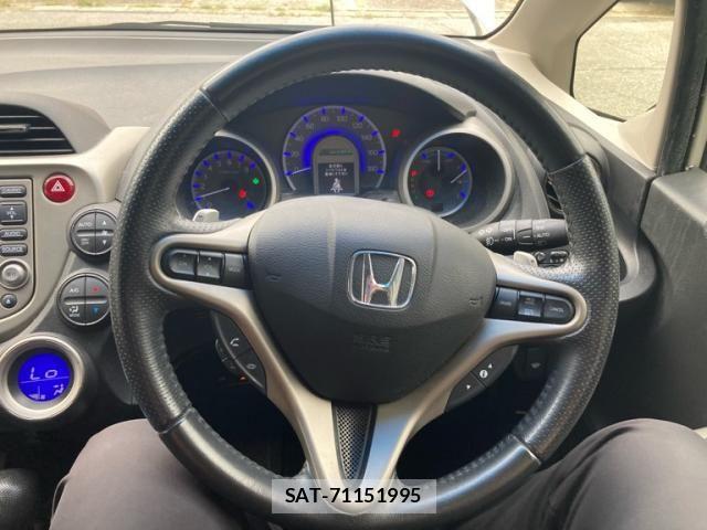 Honda FIT HYBRID 2011-03 8829073-15