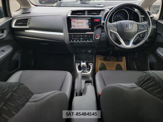Honda FIT HYBRID 2015-12 8829058-19