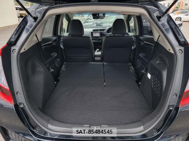 Honda FIT HYBRID 2015-12 8829058-23