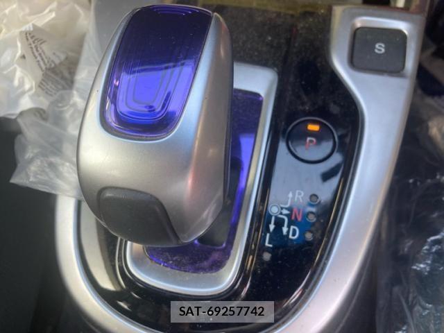Honda FIT HYBRID 2015-10 8829062-9