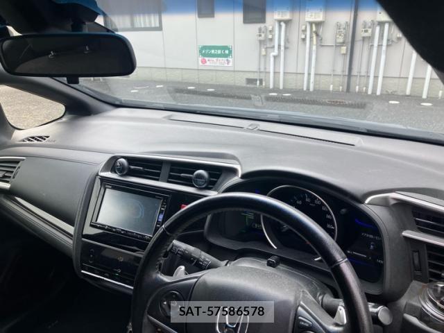 Honda FIT HYBRID 2016-03 8829063-19