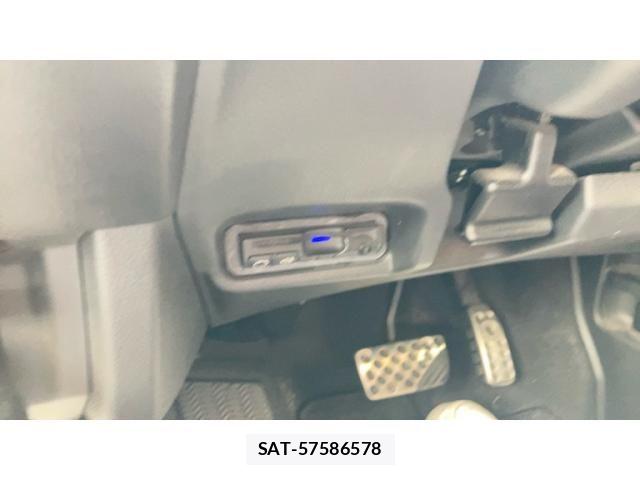 Honda FIT HYBRID 2016-03 8829063-26
