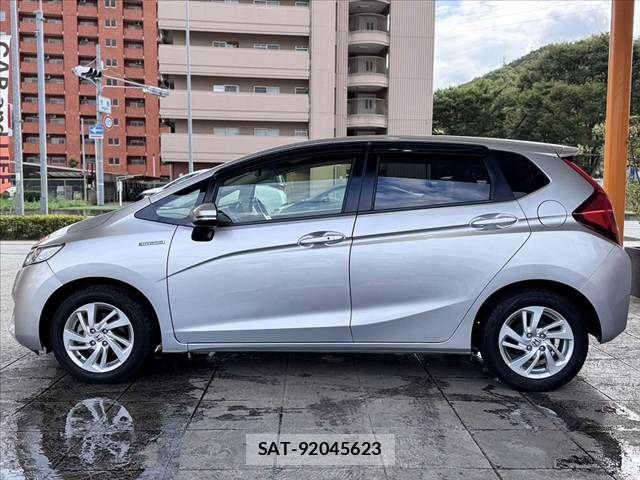 Honda FIT HYBRID 2014-03 8829060-11