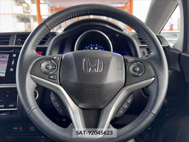 Honda FIT HYBRID 2014-03 8829060-4