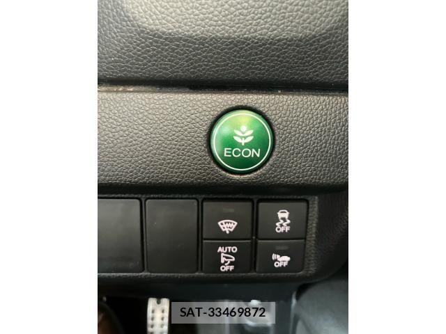 Honda FIT HYBRID 2016-01 8829061-21