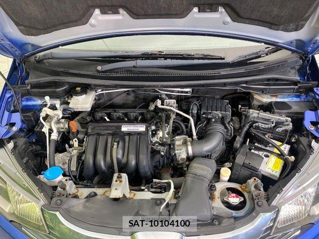 Honda FIT HYBRID 2013-12 8849015-17