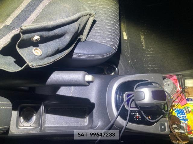 Honda FIT HYBRID 2013-10 8849021-17