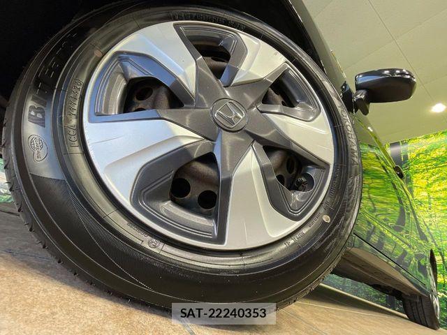 Honda FIT HYBRID 2016-03 8849011-13