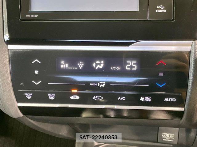Honda FIT HYBRID 2016-03 8849011-6