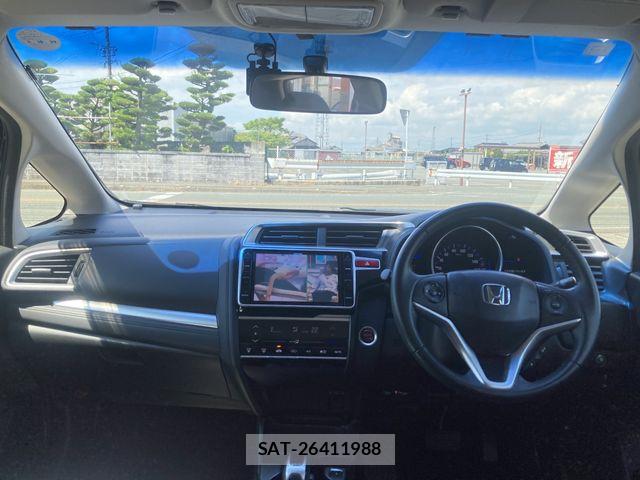 Honda FIT HYBRID 2014-10 8849018-13