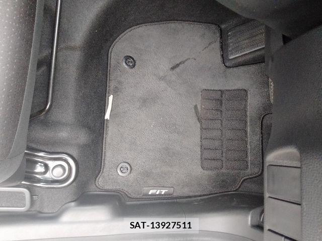Honda FIT HYBRID 2013-12 8849016-14