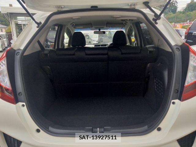 Honda FIT HYBRID 2013-12 8849016-18