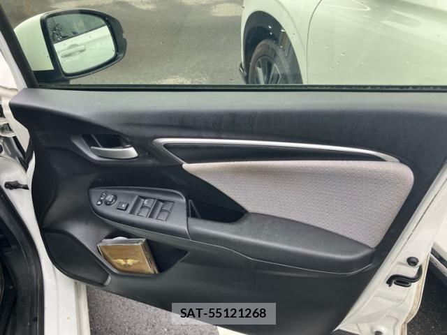 Honda FIT HYBRID 2015-03 8849023-10