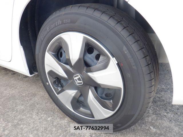 Honda FIT HYBRID 2019-04 8849010-27