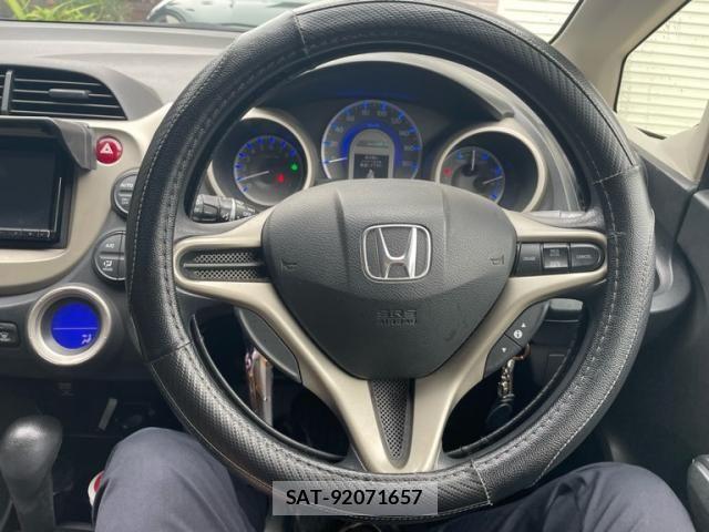 Honda FIT HYBRID 2011-02 8849022-17