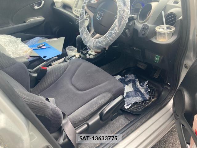 Honda FIT HYBRID 2011-10 8871006-14