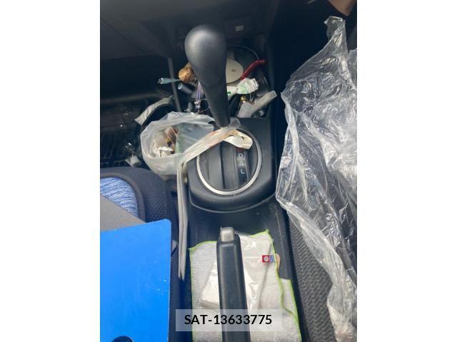 Honda FIT HYBRID 2011-10 8871006-22
