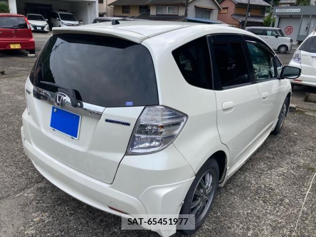 Honda FIT HYBRID 2012-01 8879780-2
